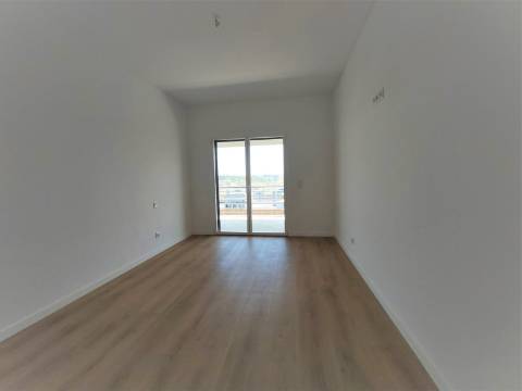 Apartamento - T3 Novo com Box para 2 carros | Colinas do Cruzeiro, Odivelas