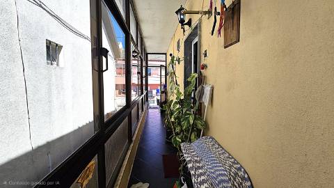 Apartamento T2 com Sótão e Terraço - Bairro do Casal Novo, Caneças