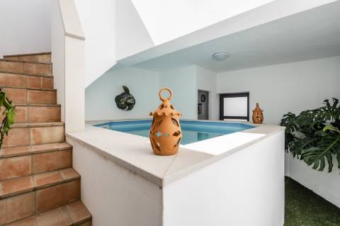 Moradia em Banda T3, Piscina, Baixa