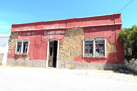 CONJUNTO DE 3 MORADIAS, 1 ARMAZÉM, VENDA CONJUNTA OU INDIVIDUAL,TAVIRA