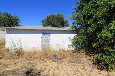 Terreno com Ruína, Estoi, Faro