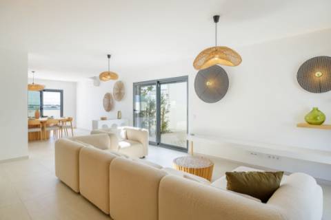 Moradia de Luxo na Primeira Linha da Ria Formosa - Olhão