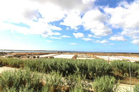 Moradia de Luxo na Primeira Linha da Ria Formosa - Olhão