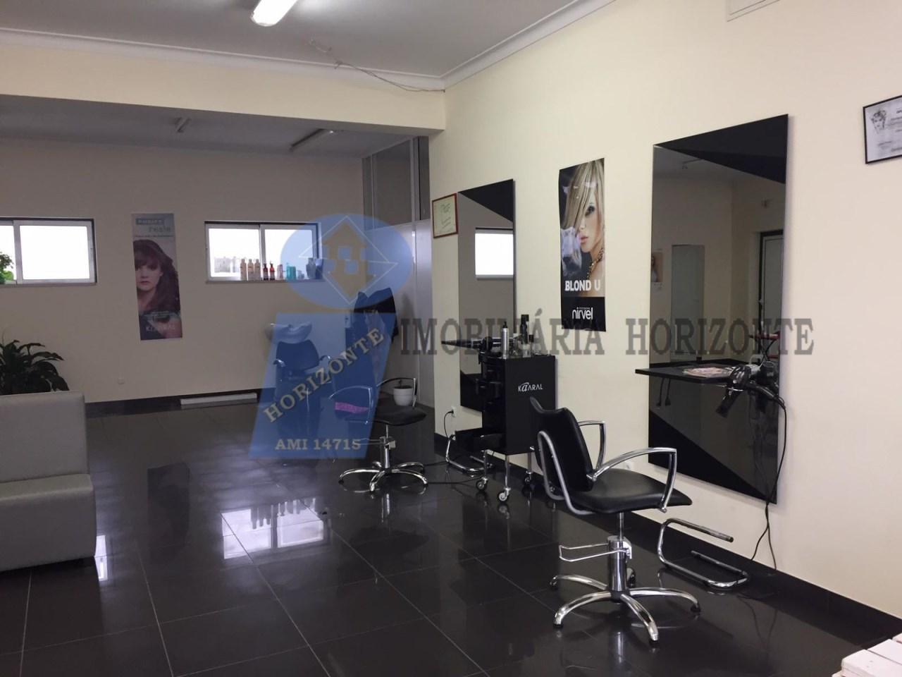 Salão de Cabeleireiro / Estética para Trespasse