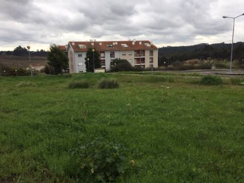 Lotes para Construção de 12 fogos em Oliveira do Bairro