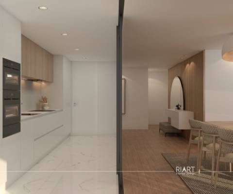 Apt T4 de luxo, numa localização única, 500 m do mar, literalmente a um passo da praia.