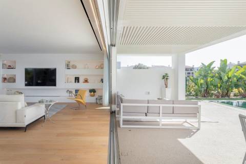 Contemporary 5-Bedroom Villa in Vilamoura - Perfect for Modern Living