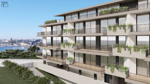 Apartamento T4 c/ Vistas sobre o Rio Douro e sobre o Mar