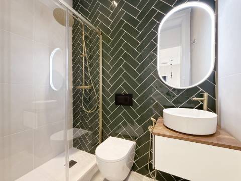 Apartamento T3 RENOVADO na Avenida Almirante Reis - Lisboa