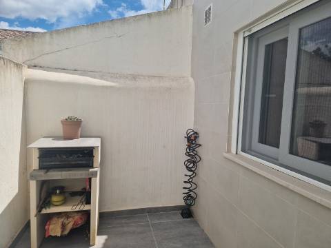 Moradia T2 em Cabanas de Tavira com grande terraço