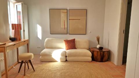 Moradia T3 de luxo no centro de Tavira com piscina e garagem privada