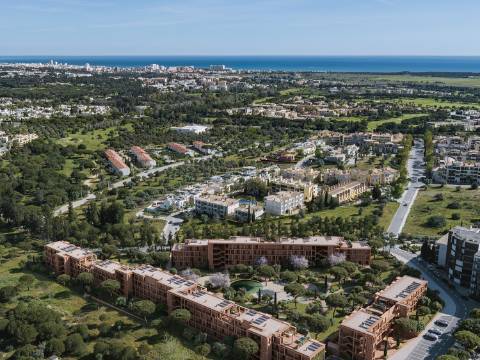 AP T3 de Luxo em Vilamoura com piscina e varanda com 54,45m²