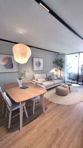 Apartamento T2 com jardim privado, piscina e garagem em Albufeira