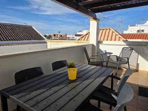 Apartamento T0 com Terraço Panorâmico em Cabanas de Tavira