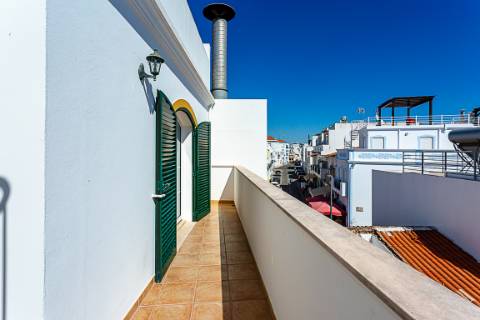 Apartamento T0 com Terraço Panorâmico em Cabanas de Tavira