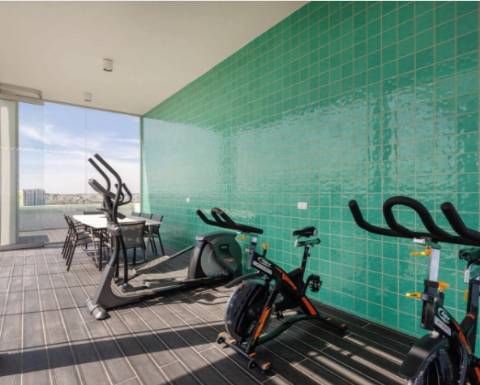 Apartamento T3 Duplex com Terraço Privativo e Jacuzzi