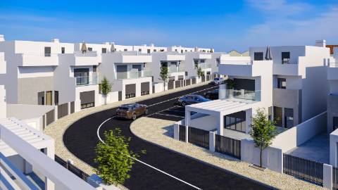 Moradia T3 +2 com Piscina, Jardim, Garagem a 5min a pé da Praia da Lota