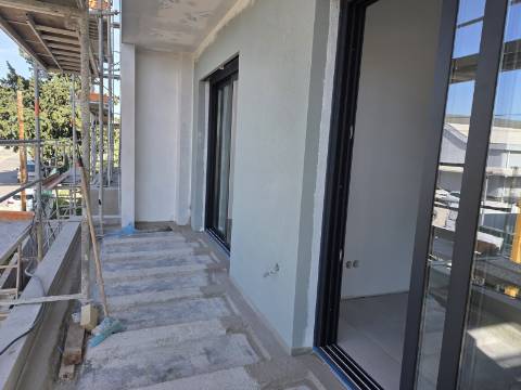 Apartamento T2 de luxo em Tavira com varanda, em fase de construção