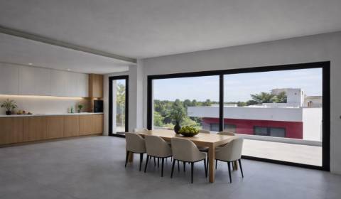 Apartamento T2 rés-do-chão com piscina e jardim privativos em Tavira