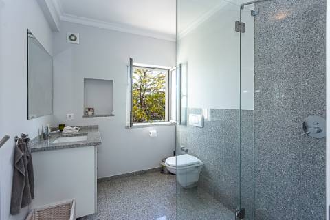 Moradia Exclusiva T4 com Vista Mar e Cidade em Tavira