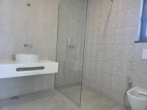 Apartamento com duas varandas para venda em Cabanas de Tavira