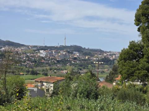 LOTE TERRENO (314m2) - ENCOSTA DO DOURO