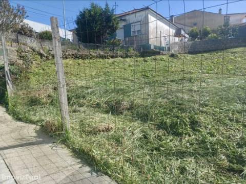 LOTE MORADIA 3 FRENTES - FÂNZERES