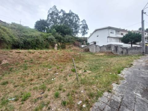 Lote Moradia 4 Frentes (580m2) - São Pedro da Cova