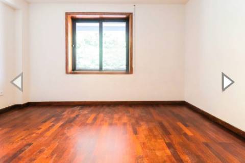 Apartamento T2 à Zona Industrial Portelinha