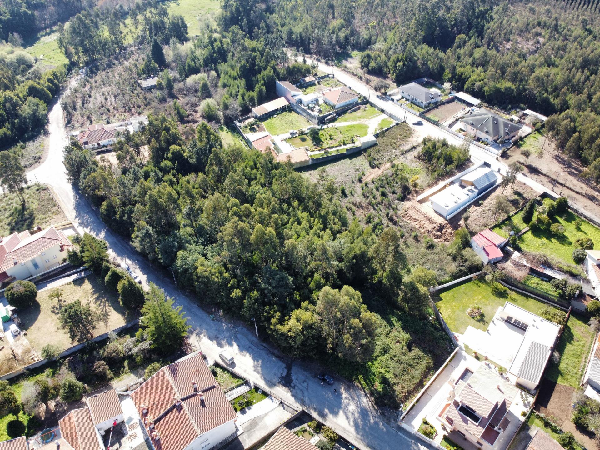 Terreno com 1.4Hec em Grijó, Vila Nova de Gaia