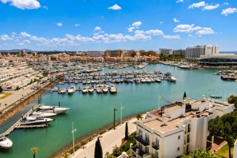 Apartamento T2 - Com vista para a marina de Vilamoura