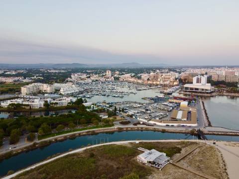 Terreno com projeto aprovado - Vilamoura