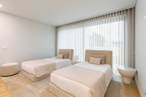Vivenda Luxuosa 6 Quartos- Vilamoura