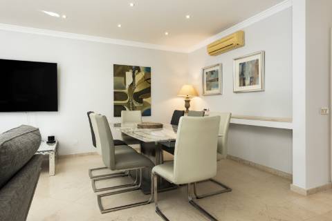 Moradia T4 com piscina - Boliqueime