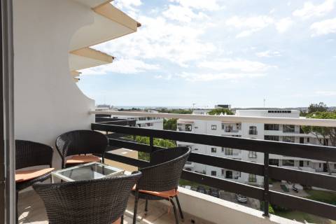 Apartamento T2 renovado Top Floor Vista Mar, Vilamoura