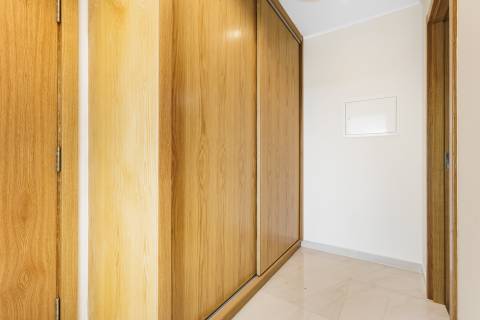 Apartamento T0 - Renovado em Vilamoura