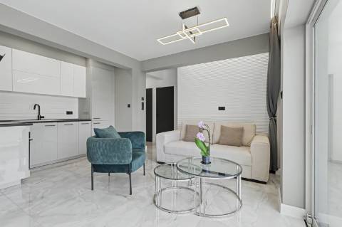 Apartamento T2+1 renovado - Vilamoura