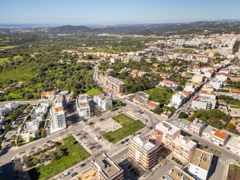 Terreno Urbano para Construção - Habitação Coletiva + Comércio, Loulé