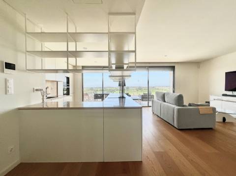 Apartamento com vista deslumbrante sobre o Golfe, no coração de Vilamoura