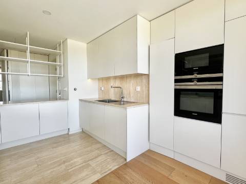 Apartamento com vista deslumbrante sobre o Golfe, no coração de Vilamoura