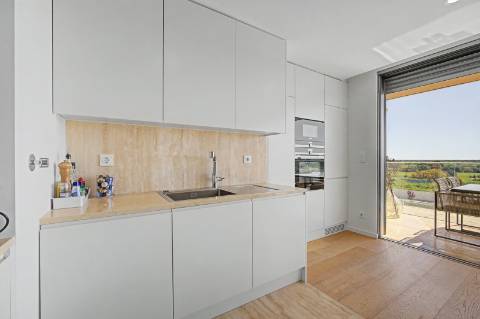 Apartamento com vista deslumbrante sobre o Golfe, no coração de Vilamoura