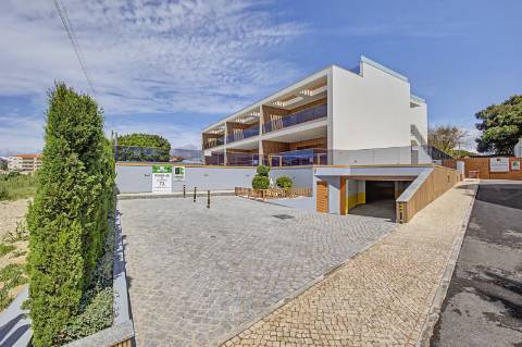 Apartamento T2 com acesso privado ao rooftop - Perto do mar, quarteira