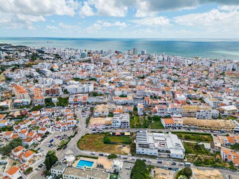 Apartamento T2 em construção - Quarteira