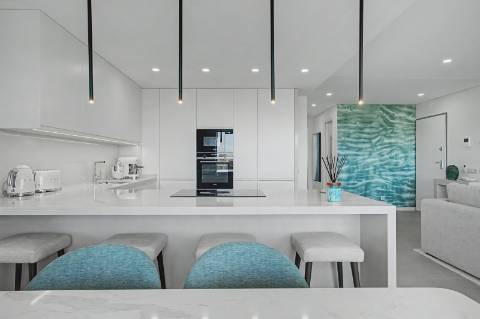 Novo apartamento T2 com acesso privado ao rooftop - Perto da praia, Quarteira