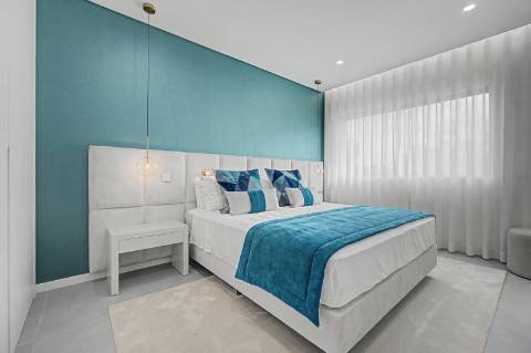 Novo apartamento T2 com acesso privado ao rooftop - Perto da praia, Quarteira