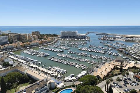 Apartamento T1+1 - Vilamoura