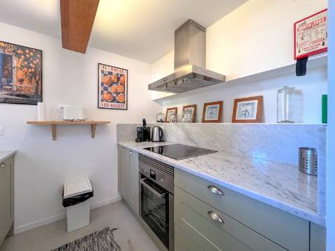 Apartamento T1+1 - Vilamoura