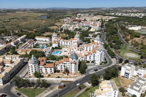 Apartamento T1+1 - Vilamoura