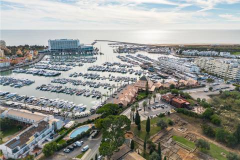Apartamento T1+1 - Vilamoura