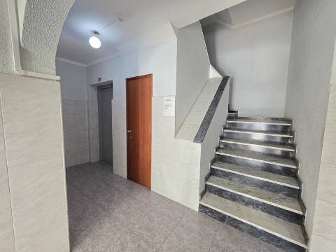 Apartamento T2 - Quarteira, a 2 min da praia